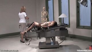 Mature shemale doctor fucking patient