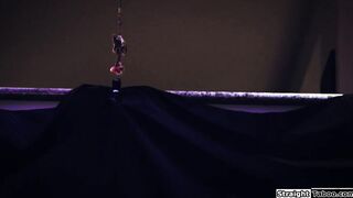 Trans dominatrix Casey Kisses fucks milf
