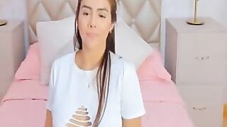 Sweet Babe Dildo Fucking
