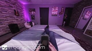 VR BANGERS Thin Cheerleader Xxlayna Marie Rides On Penis And