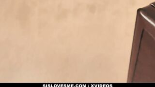 Sis Loves Me - Bae 18 Year Old Persuade Stepbro To Let