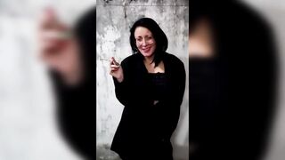 Cris Bathory showing off to her fans showing her best