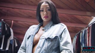Big booty ebony babe Harley Dean solo