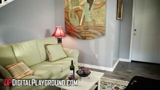 (Allison Moore) Deepthroats Her Date's Penis Into The Wc Gets
