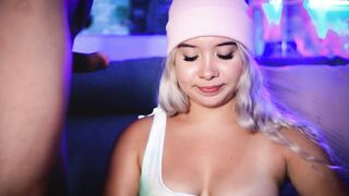 Hot Colombian satisfies her BF while they make cash online