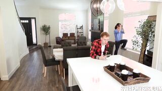 Cumming Together Mae Milano , Britt Blair , David Lee