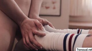 Injured guy gets his ass barebacked by Tgirl masseuse