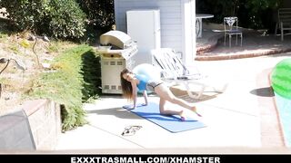 Fitness Cutie Rammed By Her Next Door