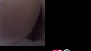 teen yo thin women tries twerk her thin booty