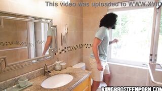 He caught his Beauty slim stepsister filming herself nude for