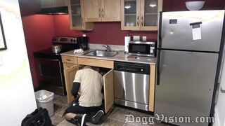Cheating Fiance Seduces Maintenance Man
