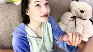 Olivia's lipstick durability test! cum into mouth:)