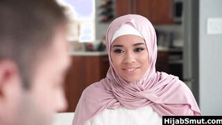 Courious muslim teenagers boned by classmate