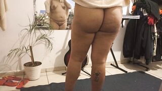 spying on my chubby gf
