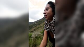 Bombshell Arab chick Give Quick Bj Into Outdoor