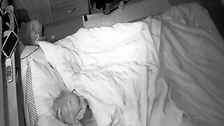 Webcam catches wifey masterbating