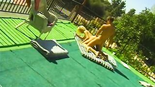 Blonde blows and ride a bro into the sunshine