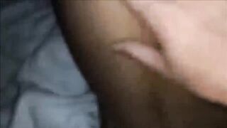 Cheating her wifey