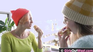 Bushy dyke licked and fingering by adorable blonde