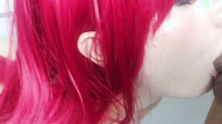 nicole offer me a rich oral when she discovers me touching myself