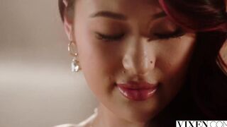 VIXEN Super cellist Mina has passionate and Bae affair