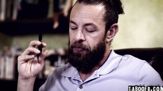 Brad manipulates Haley Reed and Coco into SEX