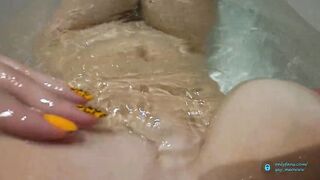 Orange screwed cougar brush her unshaved twat inside shower