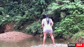 VIDEOS STOLEN FROM COLOMBIANA'S CELL PHONE