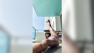 public stretching