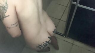 I took the Bombshell stepmom nude inside the shower and boned her