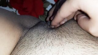 Illusion porn video – I masturbate my vagina with my women