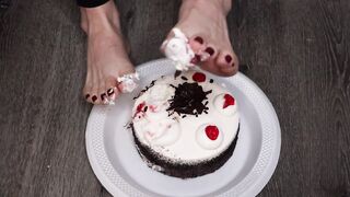 ASMR Binaural Toes Cake Smash Food Play