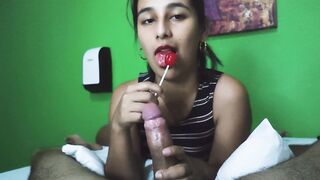 I like the bombom but I prefer to suck your
