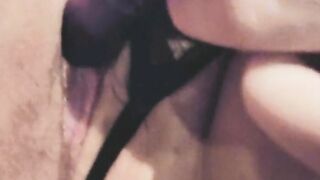 Making my vagina squirt.