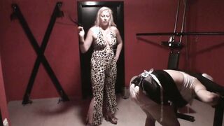 bizarrlady jessica spank slaves