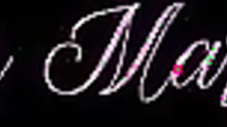 Close-up cunt - A soft penetration into close-up into my little snatch