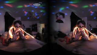 Moxi teases and edges into VR! - MoxiBluez