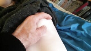 Daisy makes herself cum rough at Gingergirl.tk