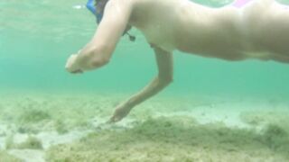 Countrycougartx - Naked snorkeling into Belize