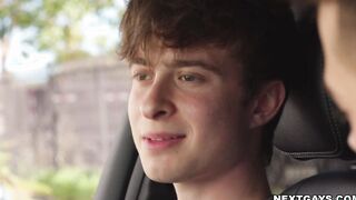 Cody Viper and Evan Knoxx explores each other's hole
