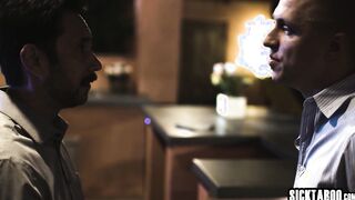 Waitress Paige Owens craves for rough DP