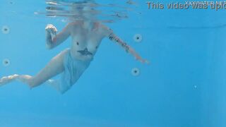 Mimi Cica yet again shows how Goddess she can swim