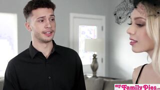 Stepsis Says "Do you like how soak my cunt is?!"