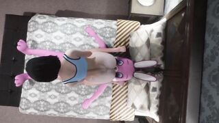 Bunny face sitting, hand job and Snatch Grinding