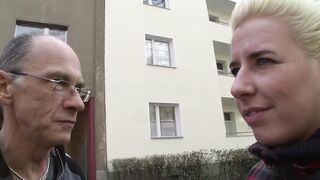 Young Bitch Screwed by Old Man (Muschi Movies - The