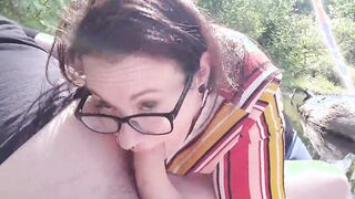 She Deepthroats into Broad Daylight at Outdoors Park