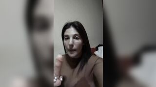 Beauty milf momma striptease