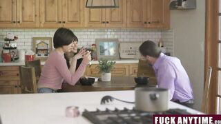 Stepdaddy Can Banged! His Ex-Wife and Step-Daughter Anytime He's Freaky