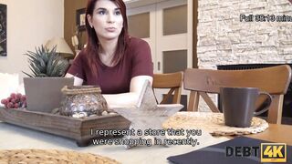 DEBT4k. Bank agent give pregnant cougar delay into exchange for