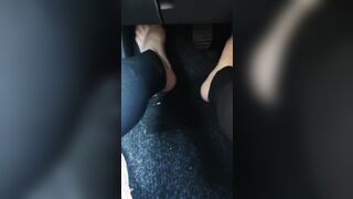 Hot legs drive the vehicle by pressing the pedals